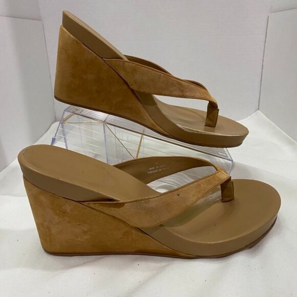 Jeffrey Campbell Liezel Platform Wedge Flip Flop Sandals Natural Suede 11 - Picture 1 of 13